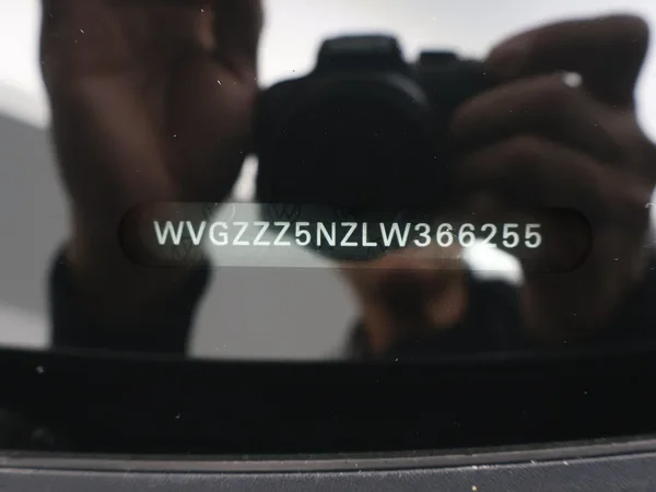 Volkswagen Tiguan (2020) — foto 21 van 29