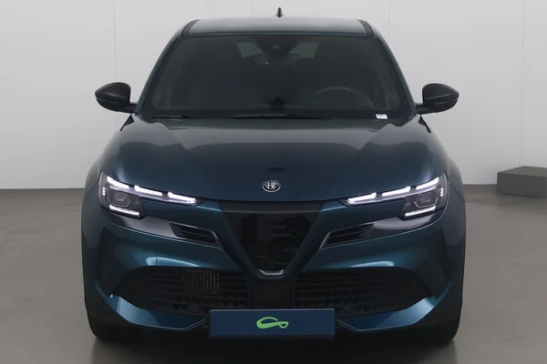 Alfa Romeo Junior (2025) — foto 11 van 18