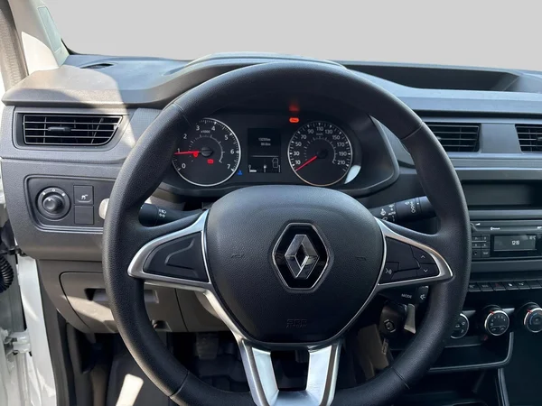Renault Express (2023) — foto 2 van 18