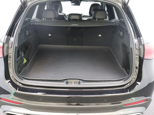 Mercedes-Benz GLC (2025) — foto 15 van 28