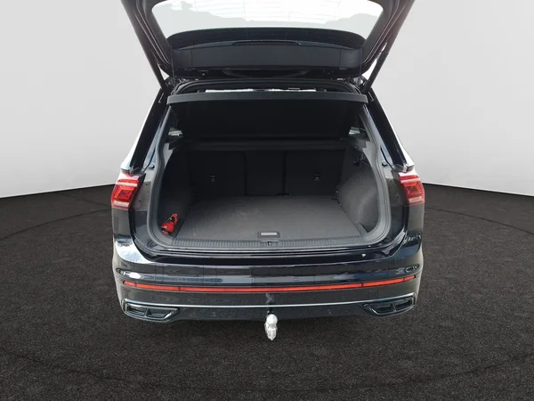 VOLKSWAGEN Tiguan (2025) — foto 14 van 15
