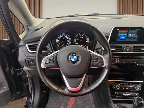 BMW 216-Gran-Tourer (2020) — foto 6 van 30