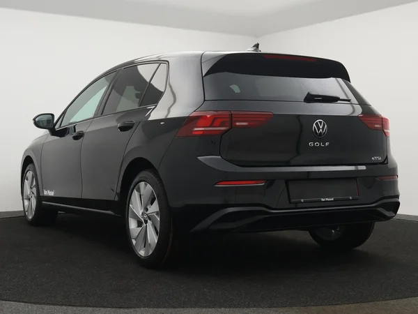 VOLKSWAGEN Golf VIII (2026) — foto 18 van 25