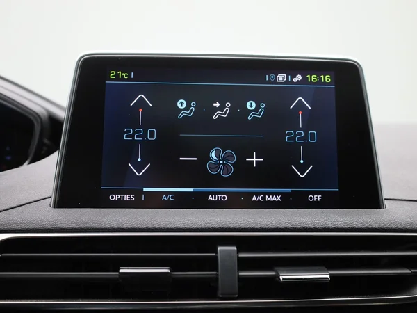 Peugeot 3008 (2020) — foto 16 van 49