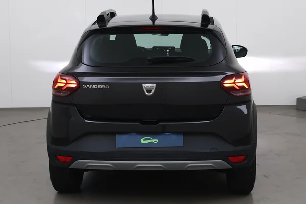 Dacia Sandero Stepway (2022) — foto 18 van 23