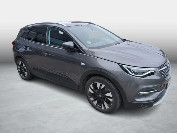 Opel Grandland X (2021) — foto 2 van 9
