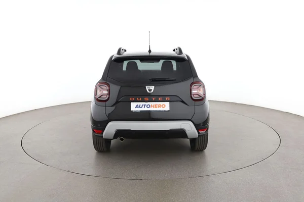 Dacia Duster (2022) — foto 11 van 16