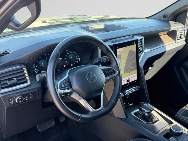 VOLKSWAGEN Amarok Double Cab (2025) — foto 7 van 24