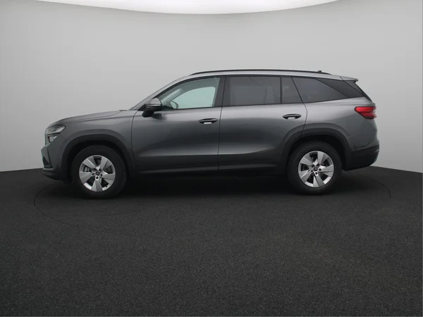 SKODA Kodiaq (2025) — foto 8 van 16