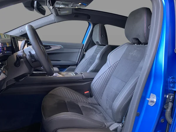 Renault Rafale (2025) — foto 3 van 21