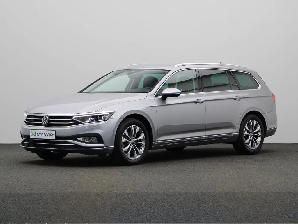 VOLKSWAGEN Passat Variant 1122_97425_2023