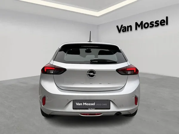 Opel Corsa (2024) — foto 10 van 16
