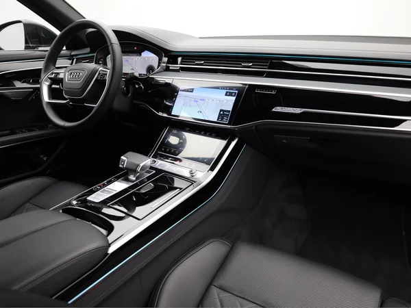 AUDI A8 Long PHEV (2023) — foto 19 van 25