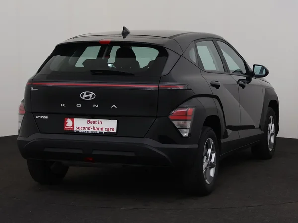 HYUNDAI Kona (2025) — foto 21 van 27