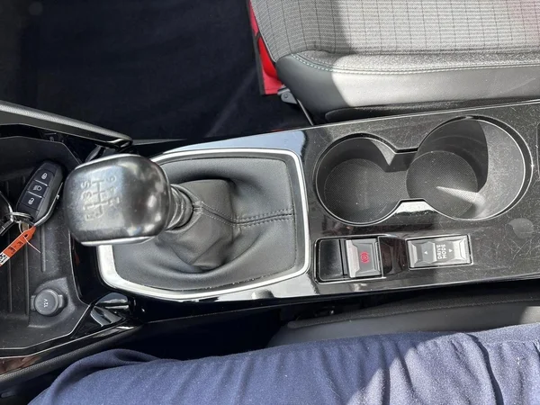 Peugeot 2008 (2022) — foto 7 van 19
