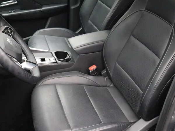 MG ZS (2025) — foto 3 van 25