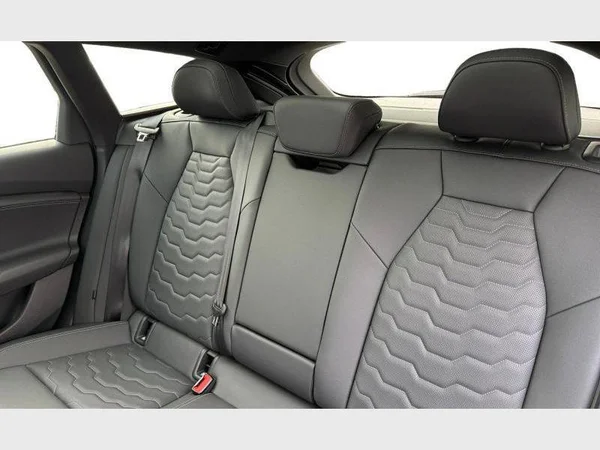 Audi A6 Avant e-tron (2026) — foto 24 van 24