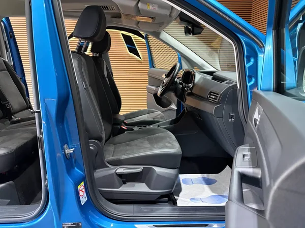Volkswagen Caddy (2023) — foto 9 van 25