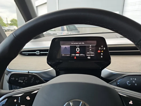 VOLKSWAGEN ID.Buzz (2025) — foto 9 van 24