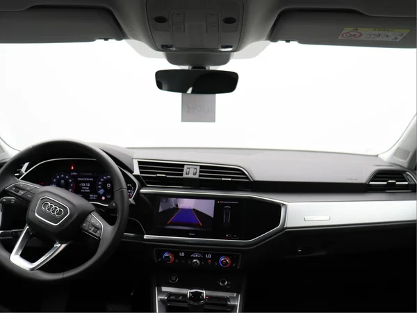 AUDI Q3 Sportback (2026) — foto 2 van 19
