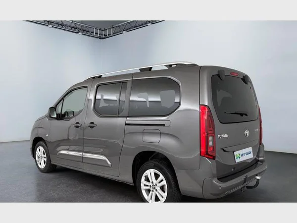 Toyota Proace City Verso Lwb (2020) — foto 21 van 24