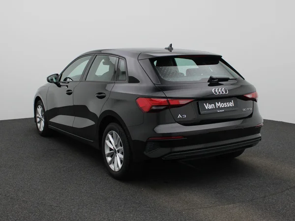 Audi A3 (2022) — foto 12 van 40