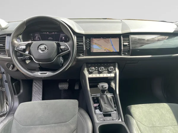 SKODA Kodiaq (2021) — foto 15 van 21