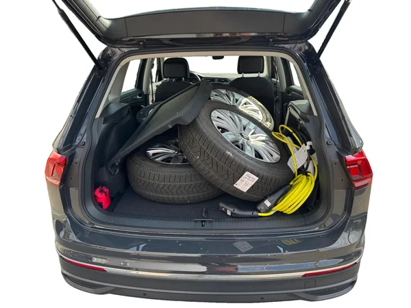 VOLKSWAGEN Tiguan eHybrid (PHEV) (2022) — foto 11 van 22