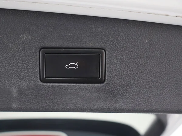 VOLKSWAGEN Tiguan Allspace (2020) — foto 13 van 30