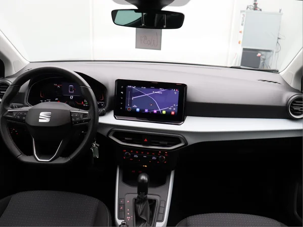 SEAT Arona (2024) — foto 16 van 17