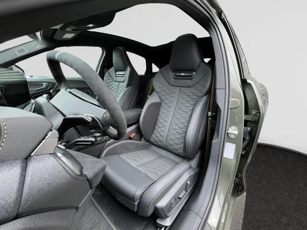 AUDI RS 5 PHEV (2026) — foto 2 van 24