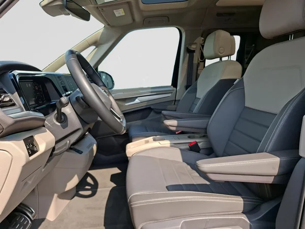 VOLKSWAGEN Multivan T7 Long eHybrid (PHEV) (2025) — foto 2 van 23