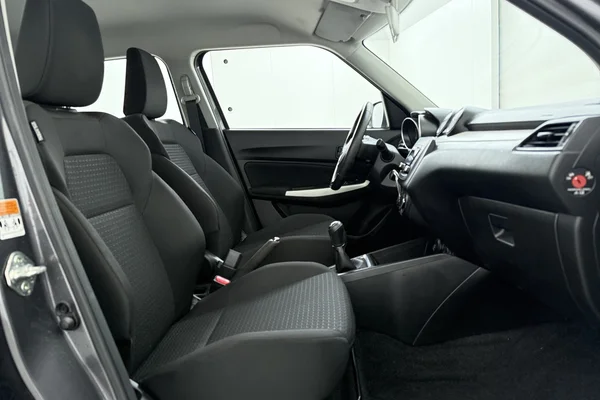 Suzuki Swift (2021) — foto 19 van 21