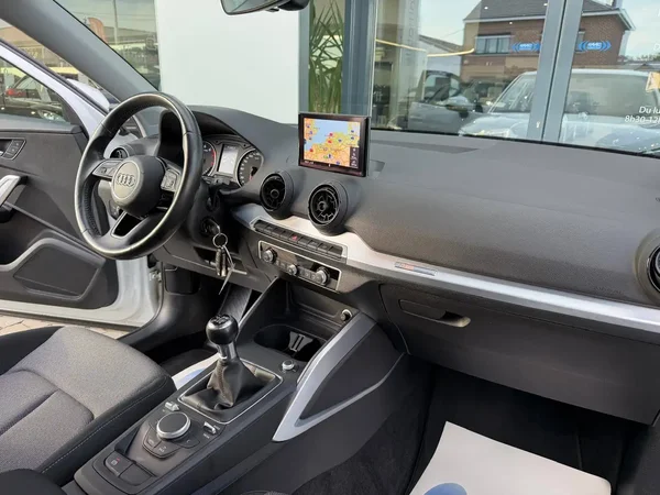 Audi Q2 (2017) — foto 17 van 19