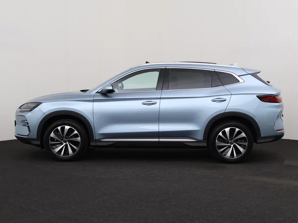 BYD Seal U (2025) — foto 12 van 34