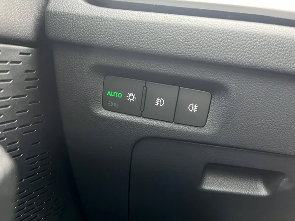 SKODA Octavia Combi (2024) — foto 10 van 24
