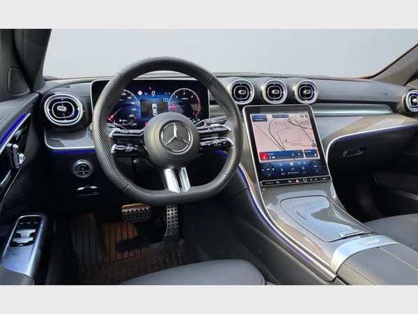 Mercedes-Benz C 200 (2023) — foto 12 van 29