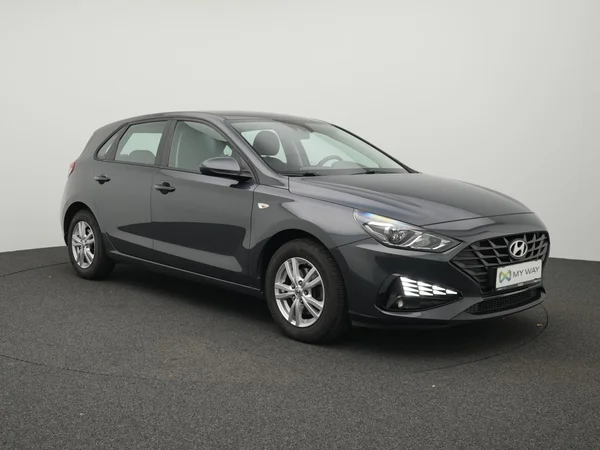 HYUNDAI i30 (2021) — foto 12 van 20