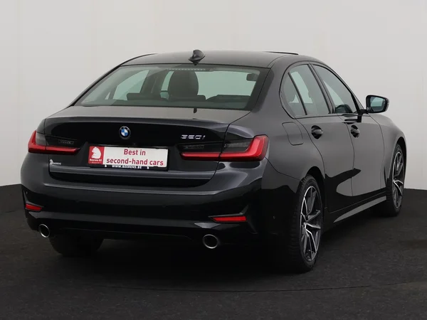 BMW 320 (2021) — foto 23 van 29