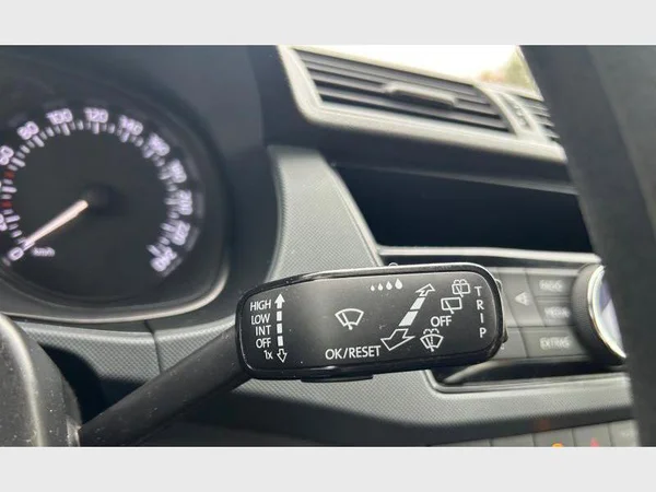 Skoda FABIA (2018) — foto 16 van 29