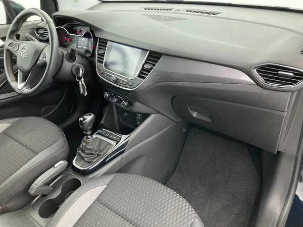 OPEL Crossland X (2019) — foto 8 van 36