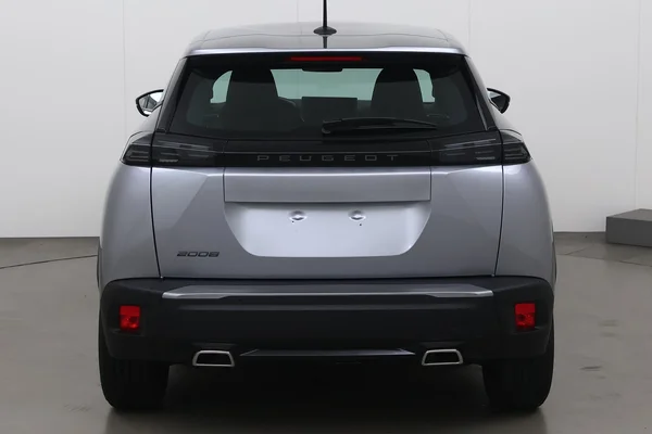 Peugeot 2008 (2025) — foto 12 van 17