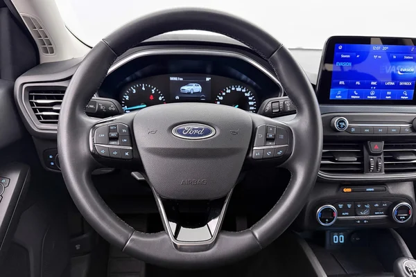 Ford Focus Active (2021) — foto 4 van 37
