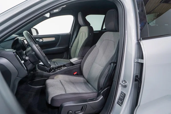 Volvo XC40 PHEV (2022) — foto 5 van 42