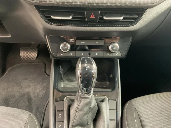SKODA Fabia (2025) — foto 3 van 21