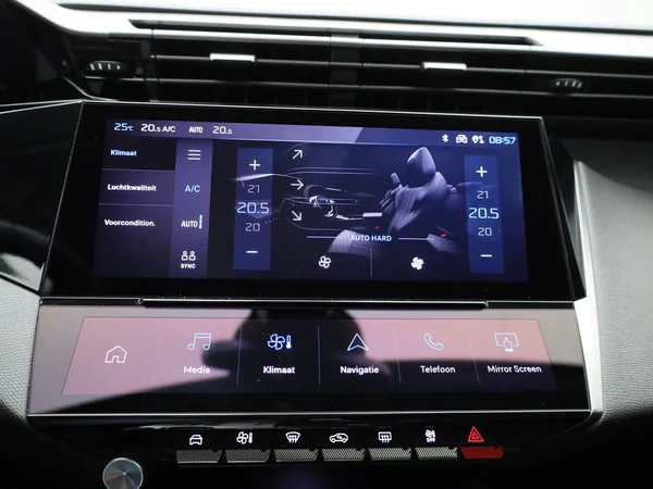 Peugeot 308 (2023) — foto 14 van 44
