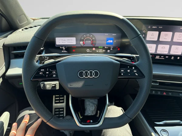 AUDI Q3 Sportback (2026) — foto 12 van 16