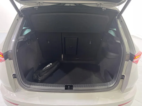 Skoda Karoq (2022) — foto 44 van 49