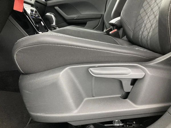 VOLKSWAGEN T-Cross (2025) — foto 26 van 36