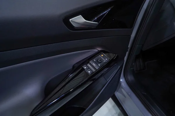 Volkswagen ID.4 (2021) — foto 9 van 56